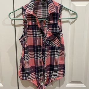 Charlotte Russe XS top with front ties